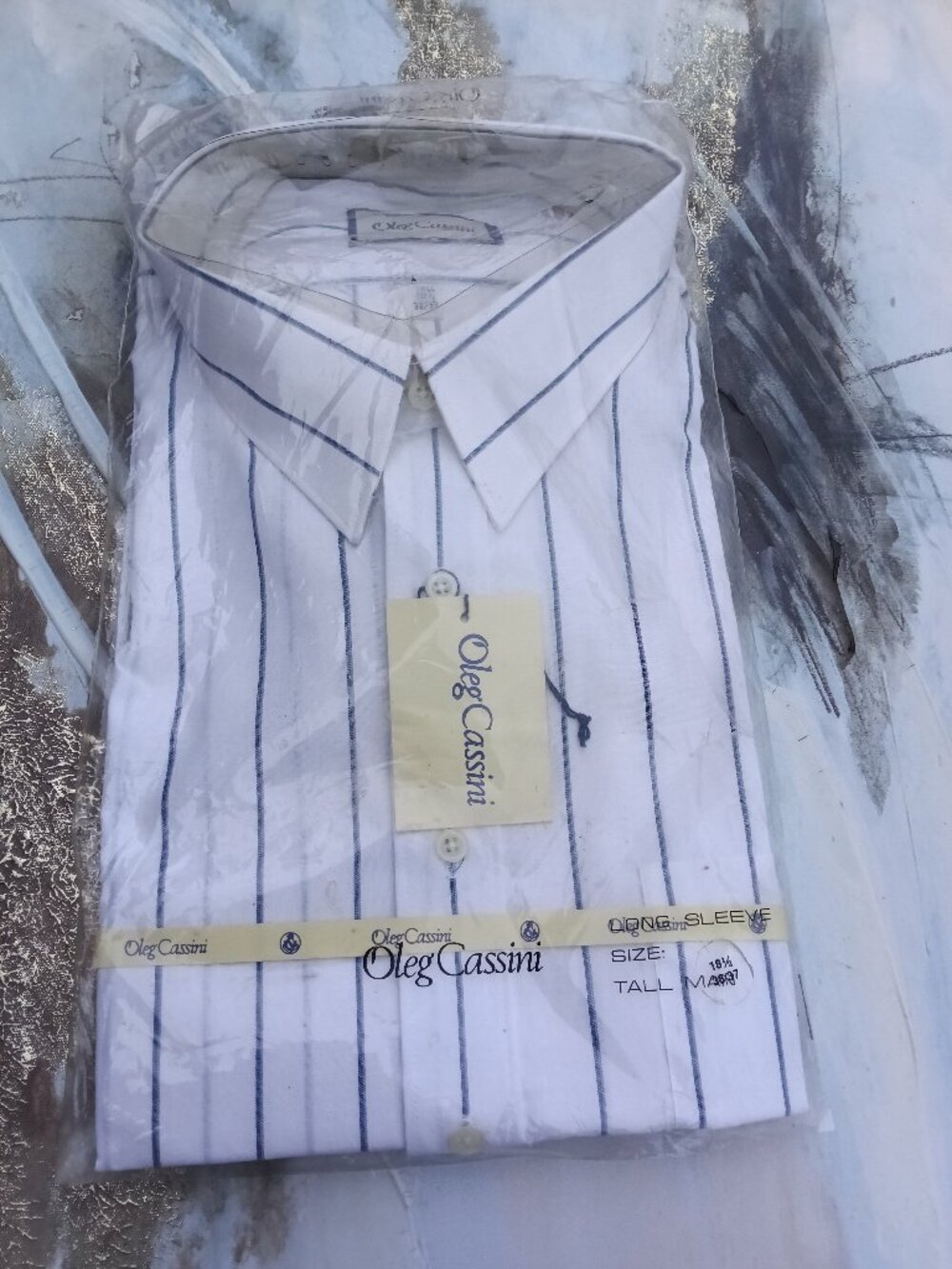 Men's dress shirt, by oleg cassini